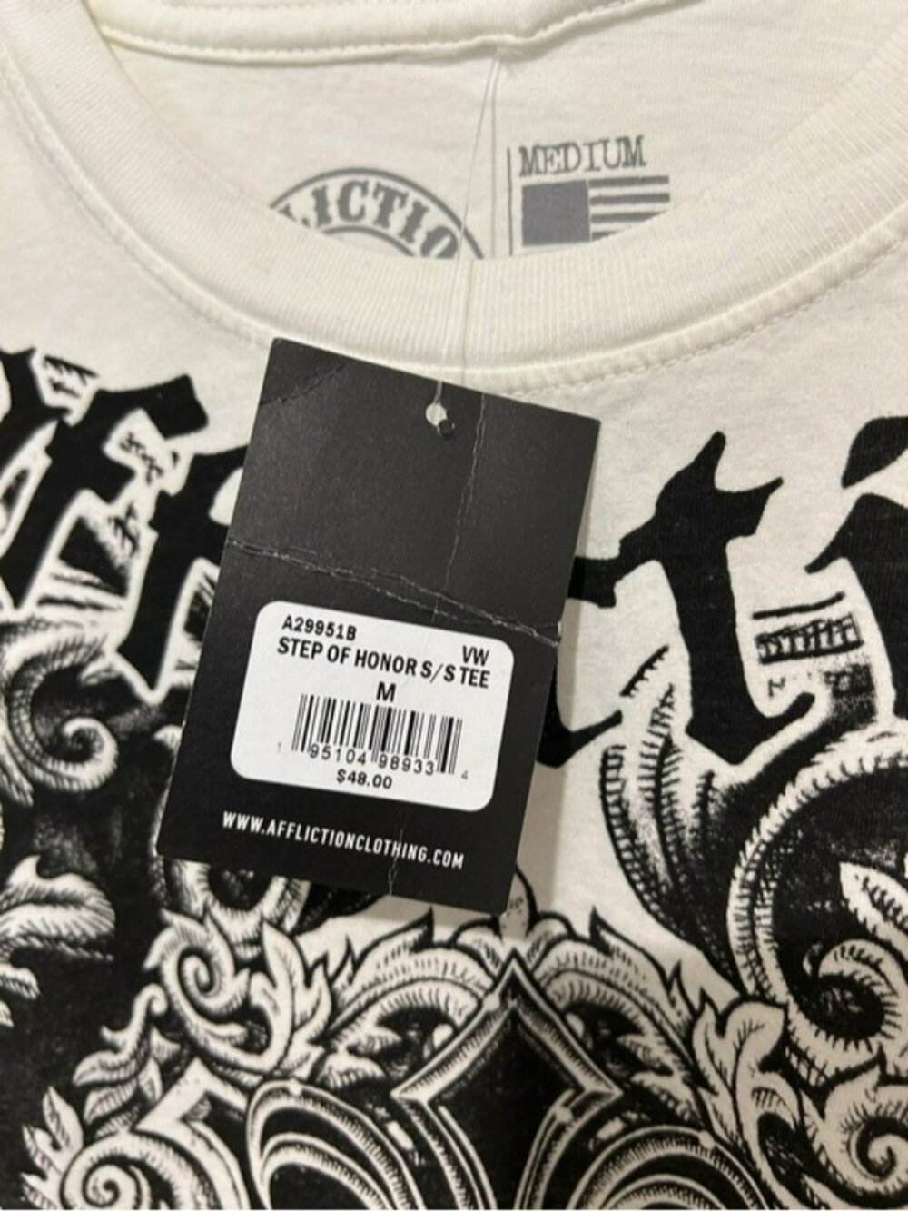 Affliction white & black tee - Picture 6 of 10